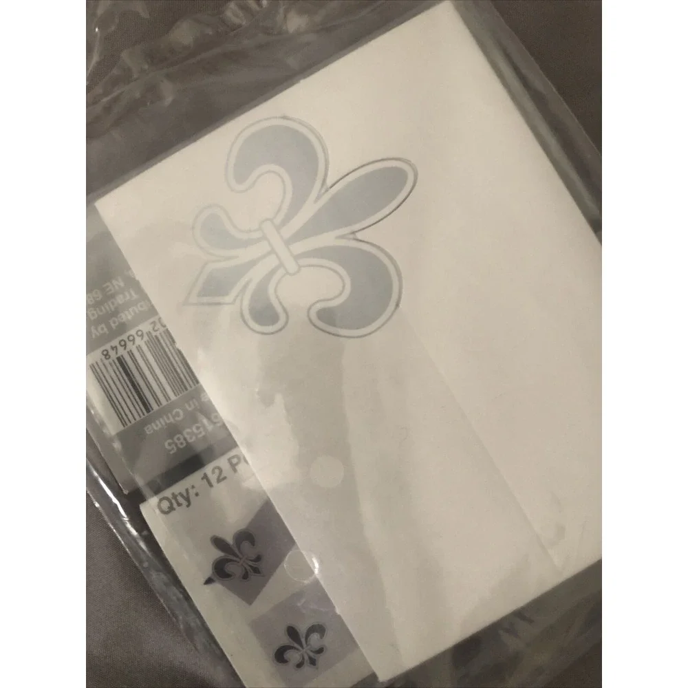 24 Fleur De Lis Place‎ Cards Regular Size White Silver Card stock Cutout Wedding